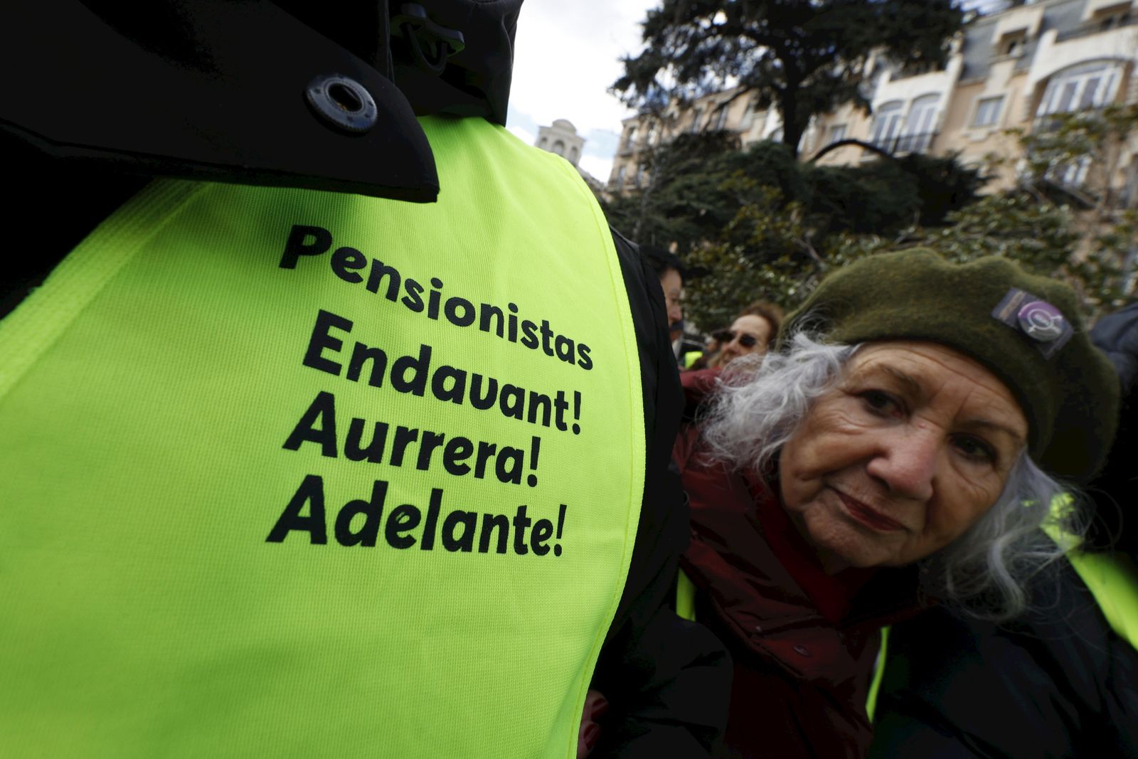 Manifestación de pensionistas frente al Congreso de los Diputados.