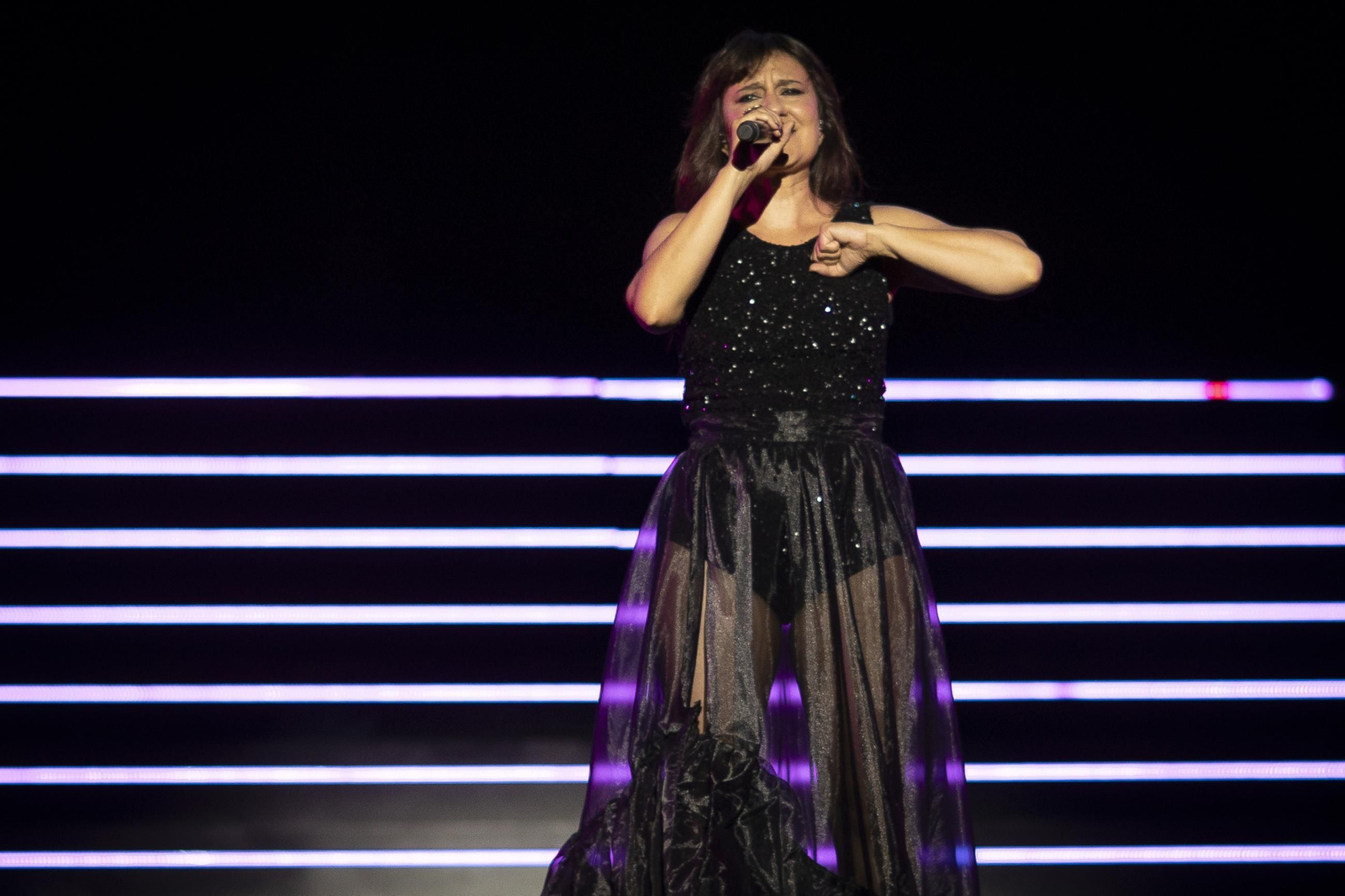 Todas las imágenes del concierto de Amaral en la Plaza de Toros