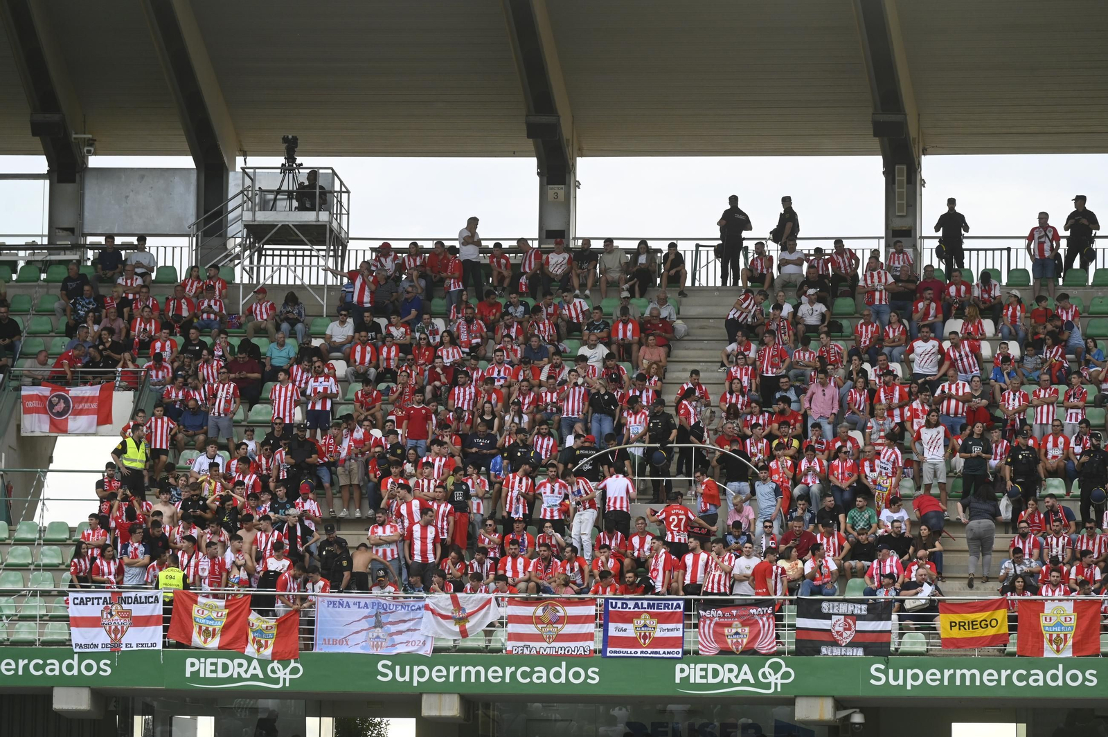 Alrededor de medio millar de rojiblancos ya viajaron a Córdoba la última jornada liguera