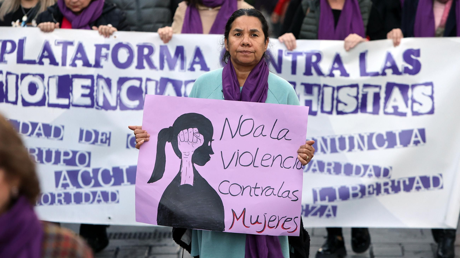 Imágenes de la manifestación del 25N 2024 en Jerez