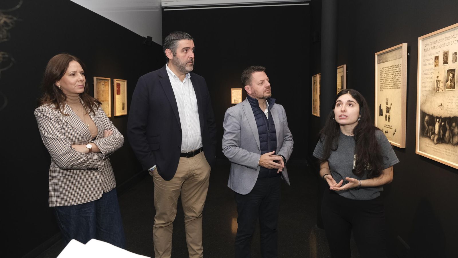 Juan José Alonso, José Ángel Vélez y María Rosa Aránega.