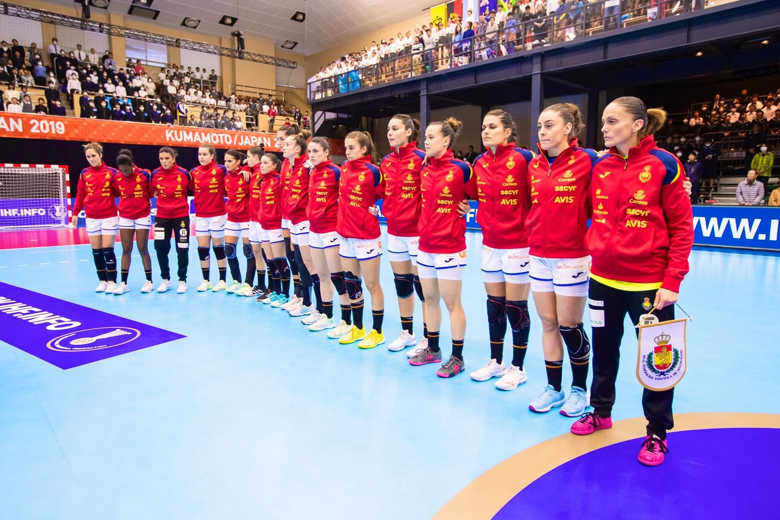 Selección española de balonmano, antes del partido ante Suecia.