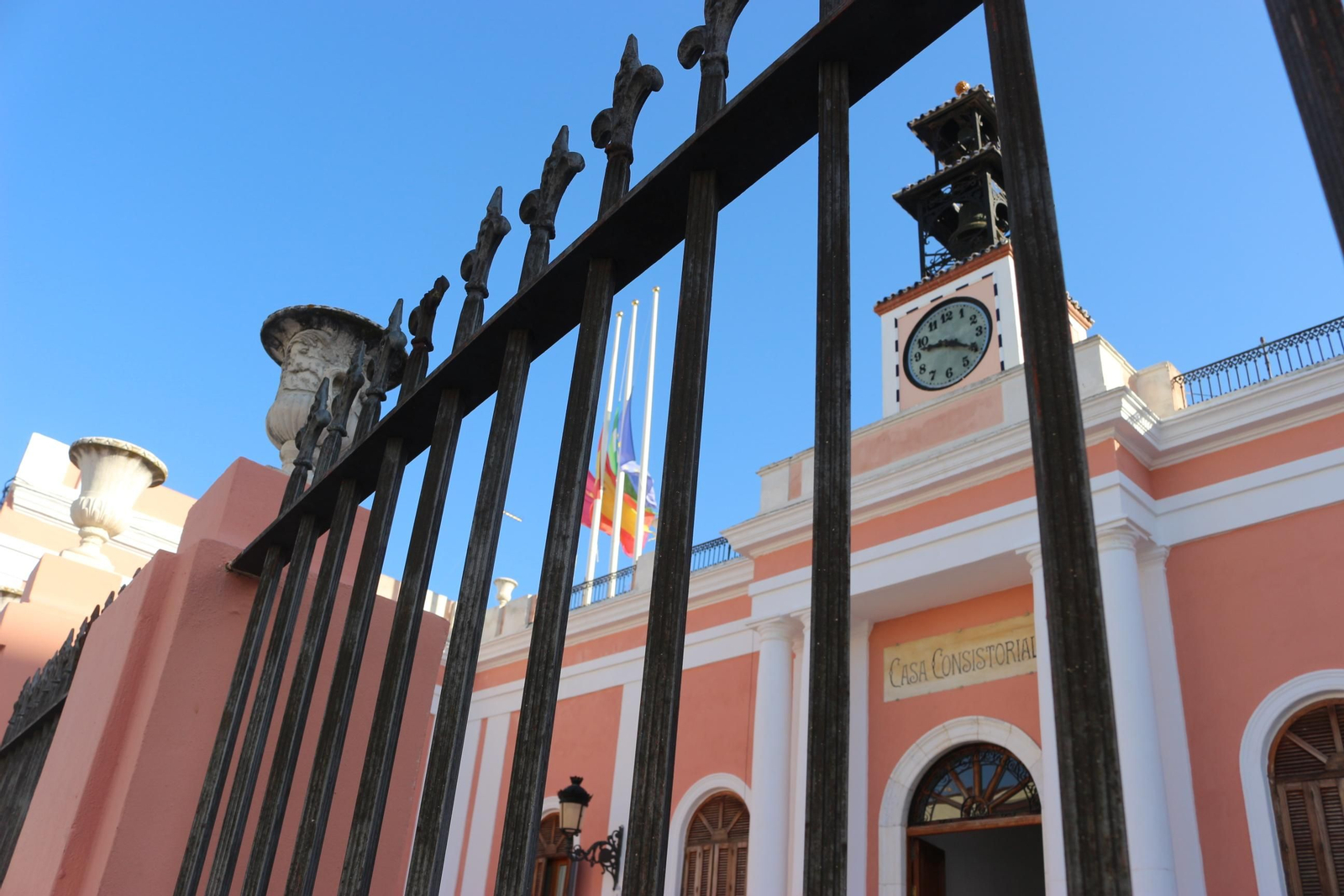 Ayuntamiento de Puerto Real en la Plaza de Jesús