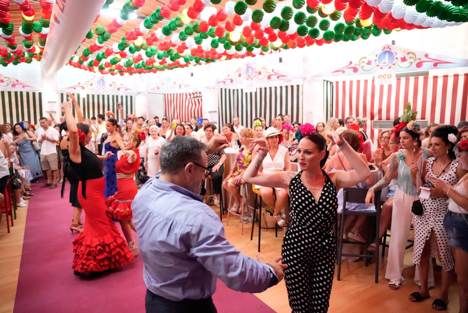 La final del concurso de sevillanas en la Lola