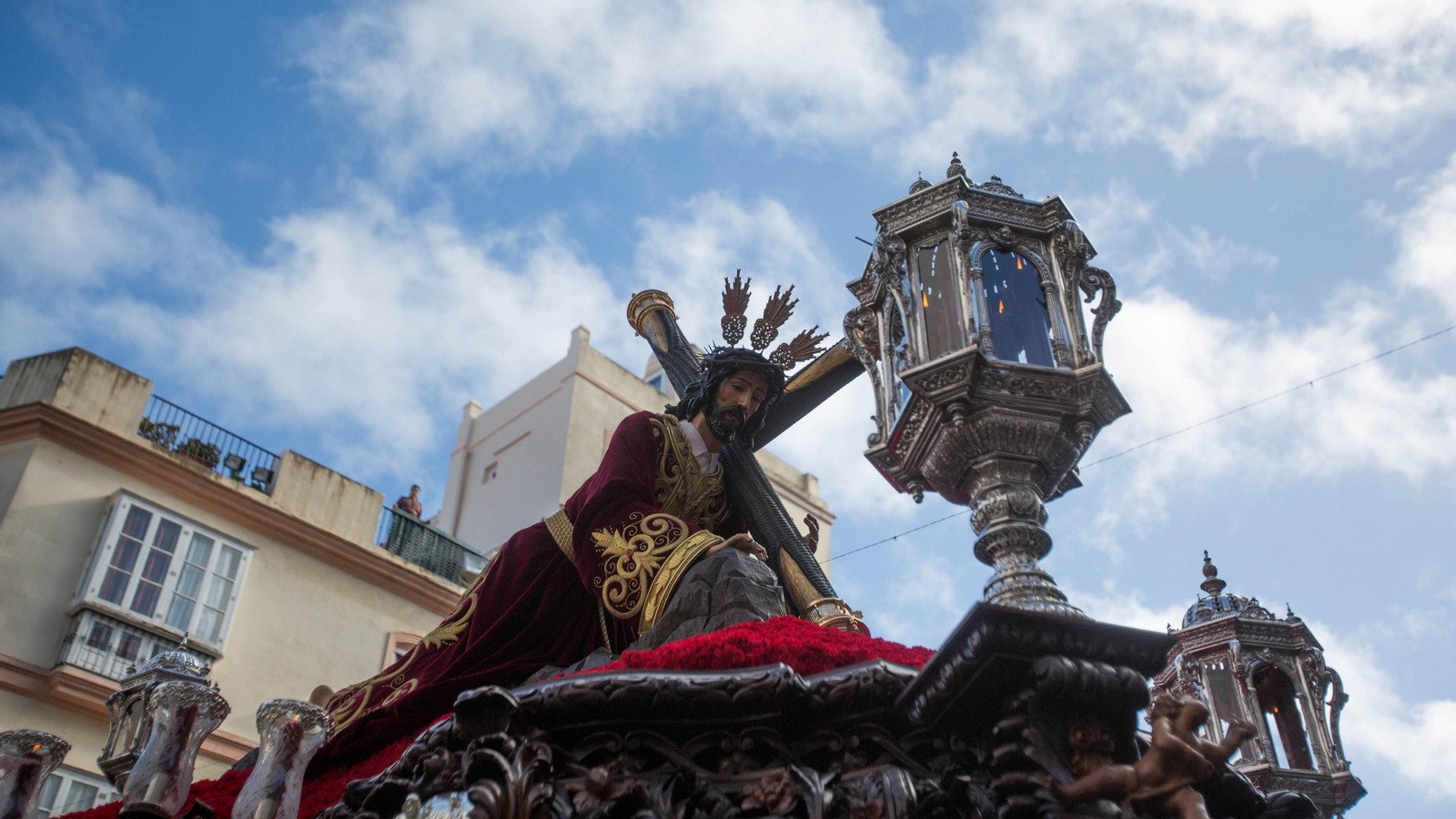 Las imágenes de la cofradía del Caido en la Semana Santa de Cádiz 2022