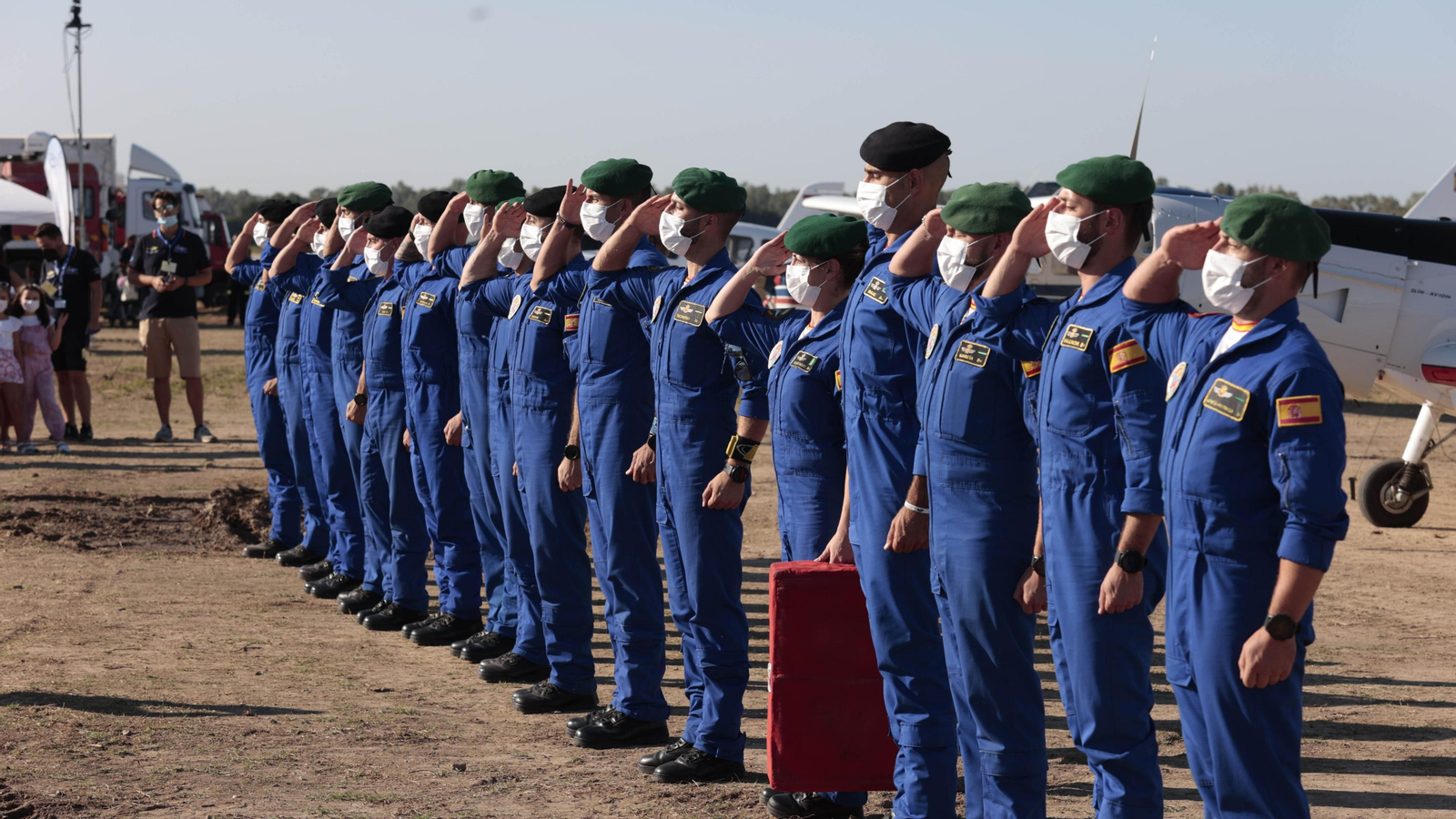 Imágenes de la exhibición aérea en Tablada con motivo de su centenario