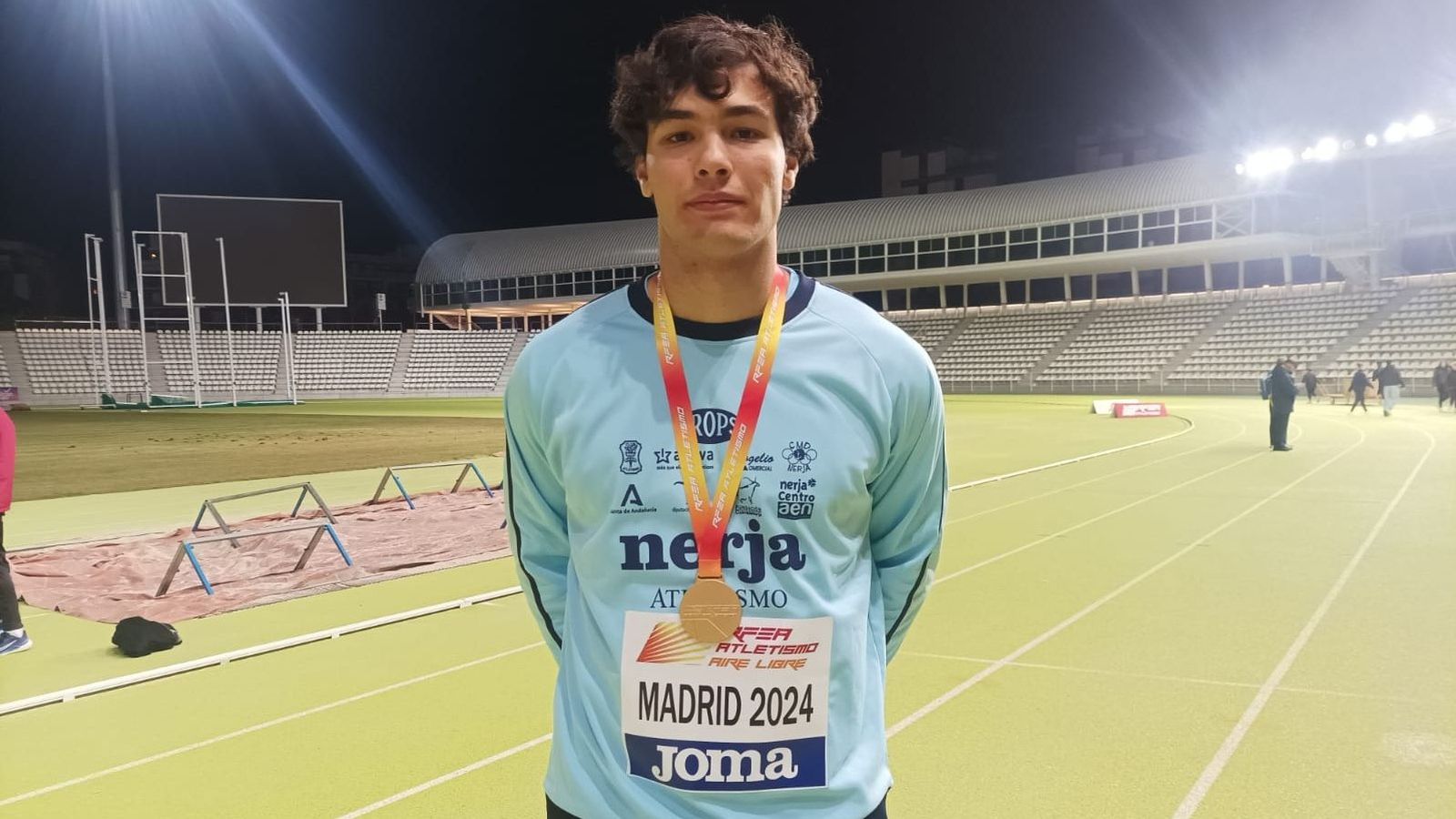 Marcos Gázquez, con su medalla de oro