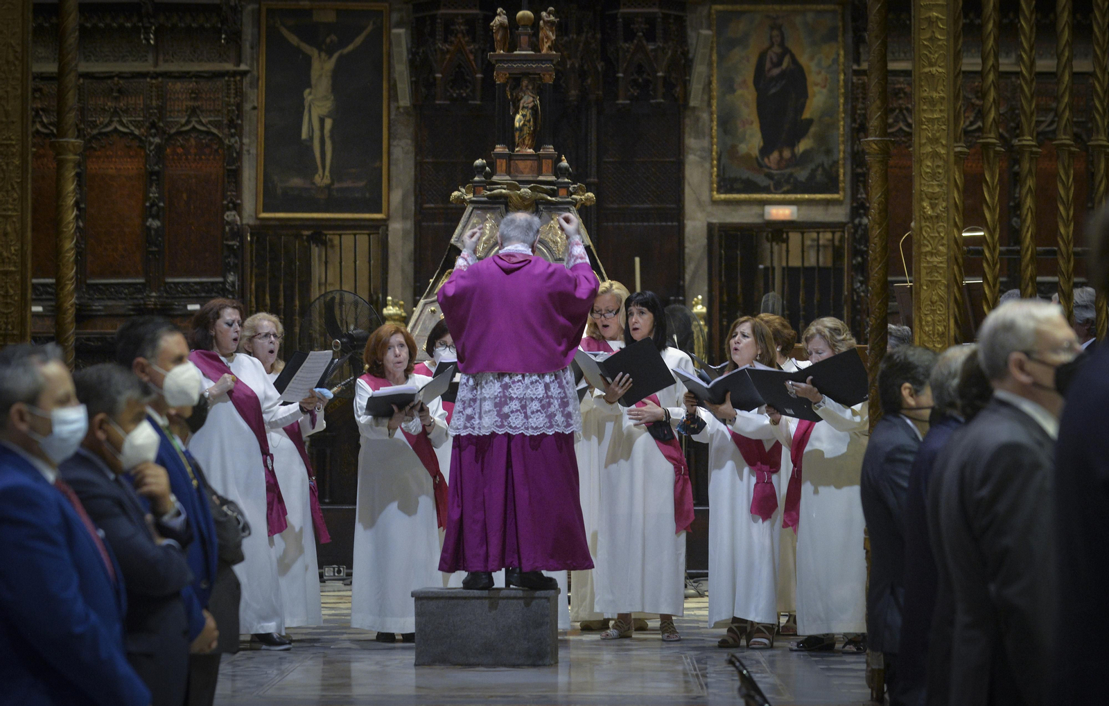 La Misa de despedida de Monseñor Asenjo, en imágenes