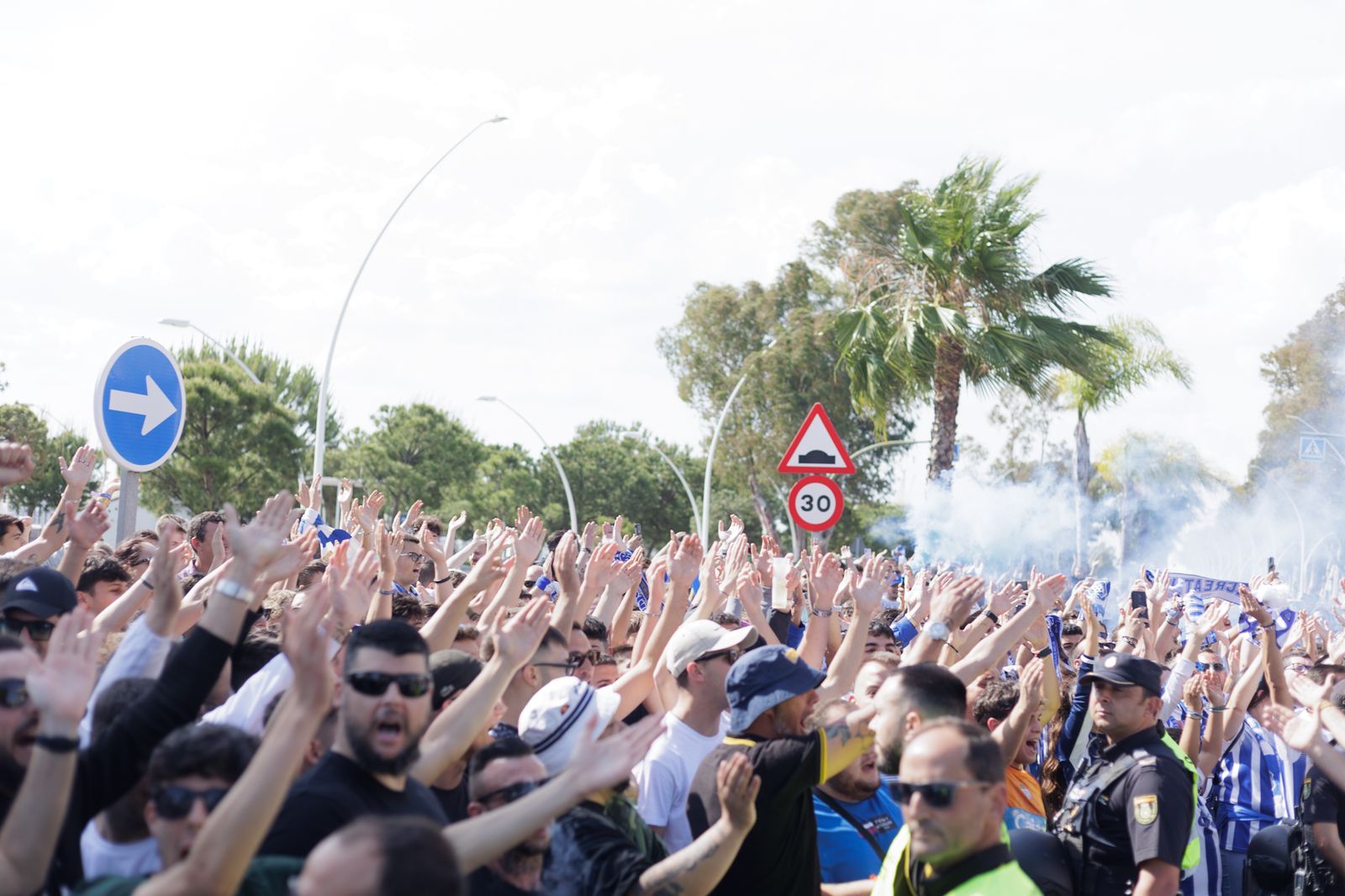Las mejores imágenes de la afición del Recre en el partido contra la Segoviana