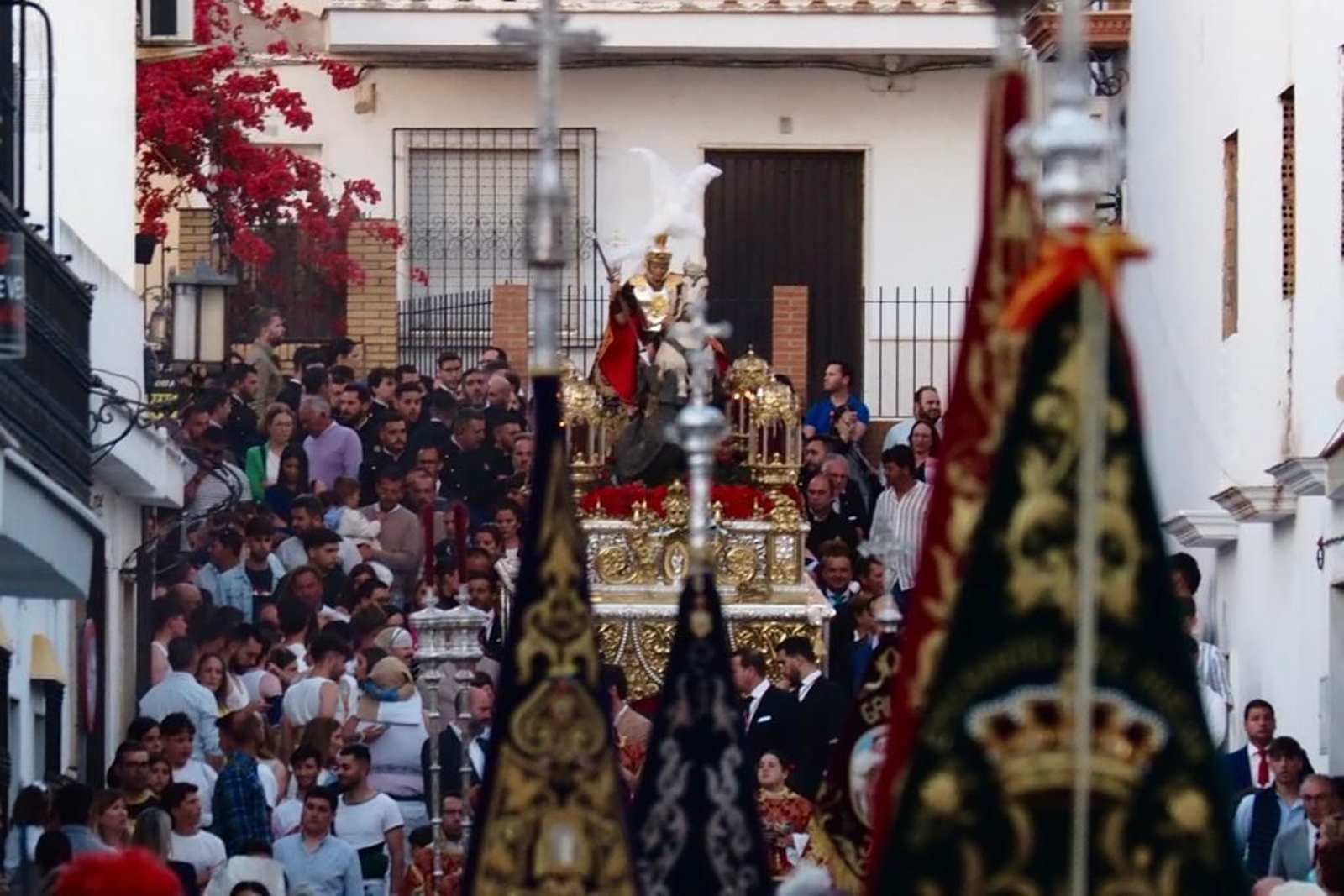 Procesión de San Jorge Mártir por las calles de Palos de la Frontera