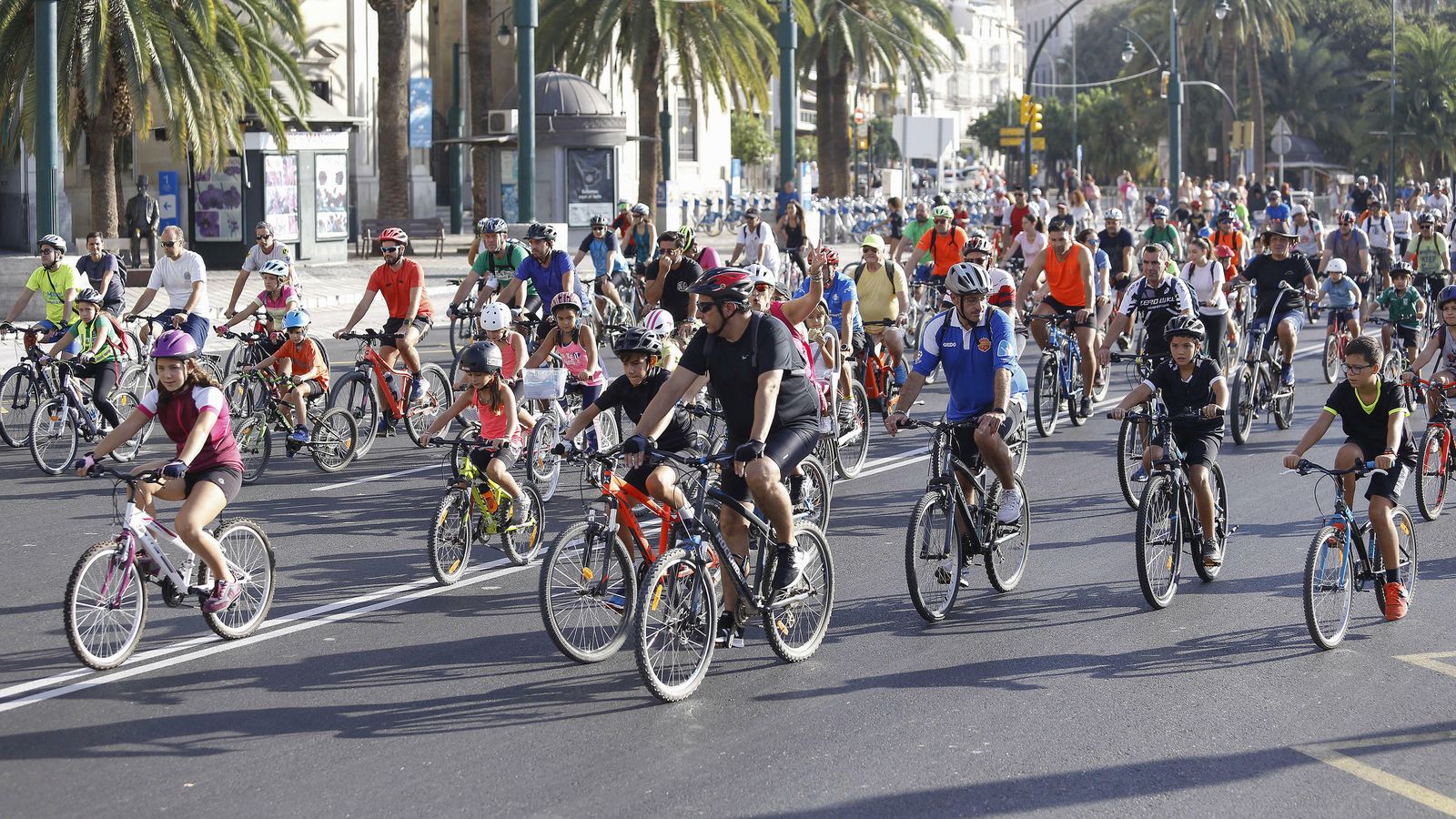 Celebración del Día de la Bicicleta en Málaga