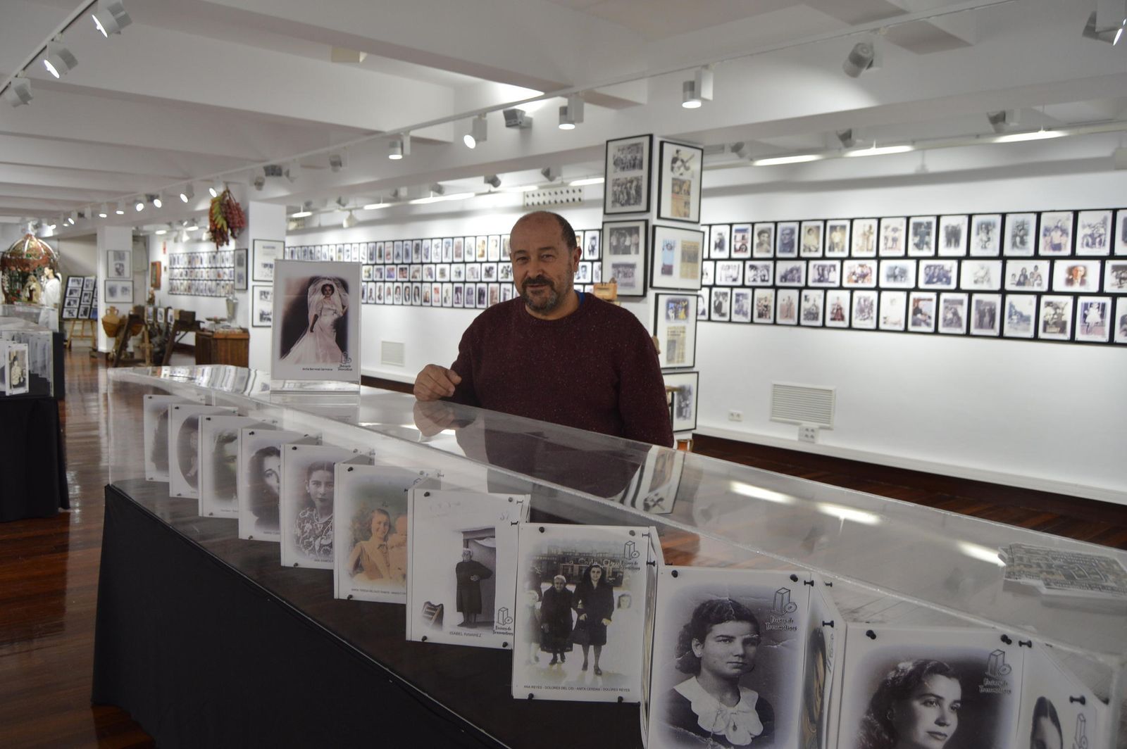Joseíllo Díaz con su exposición