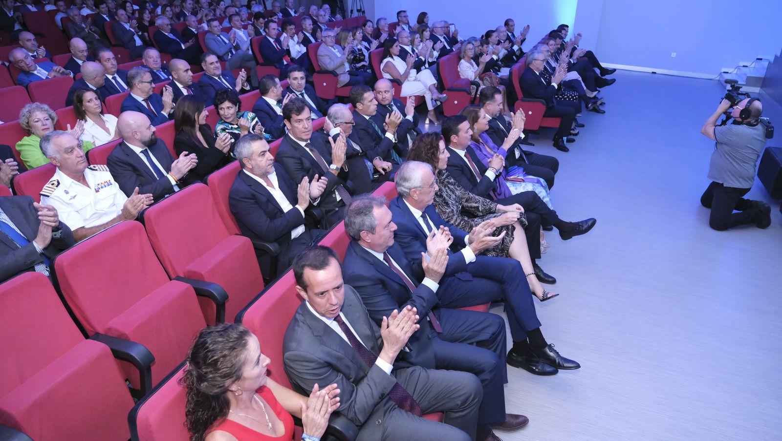 Imágenes del reconocimiento  como Presidente de Honor de la Asociación de Empresarios del Mármol, Francisco Martínez Cosentino