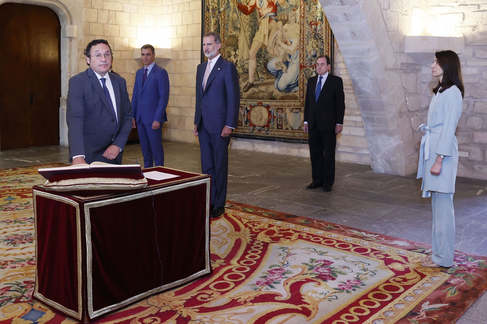 El fiscal general Álvaro García Ortiz jura su cargo ante el Rey