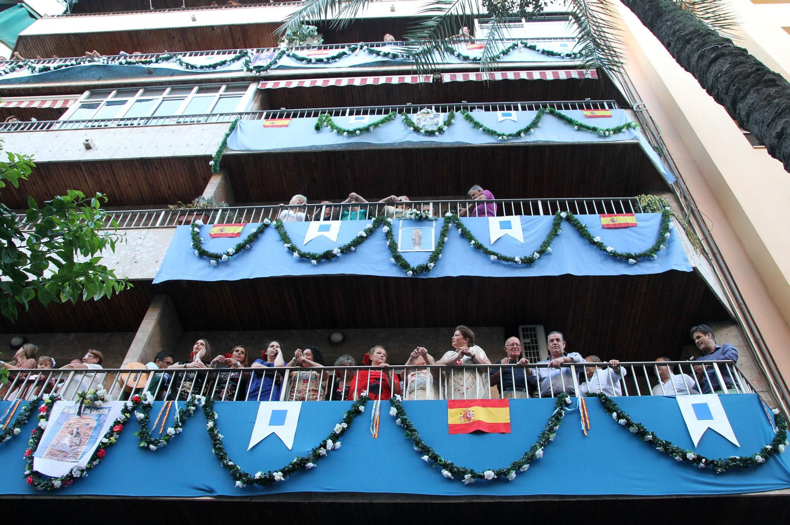 Imágenes del traslado de la Virgen de la Cinta desde la catedral hasta su santuario