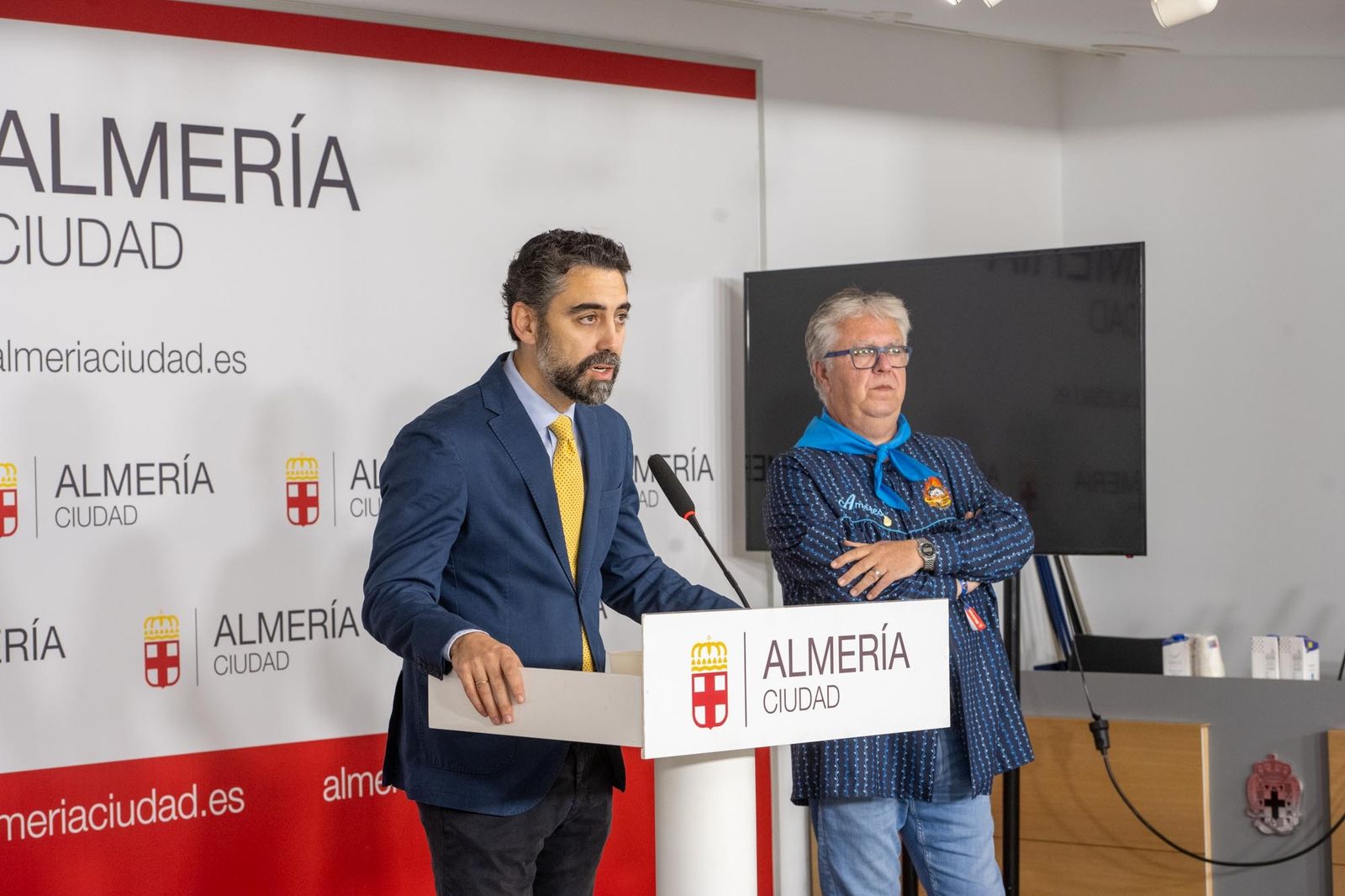 Pérez de la Blanca en la presentación de la XI edición de ‘Fallers Pel Món’.