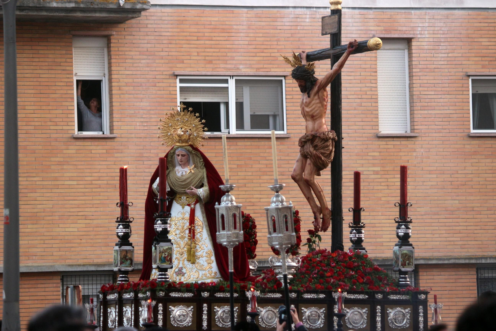 Sábado de Pasión en el Río San Pedro: Amor y Esperanza