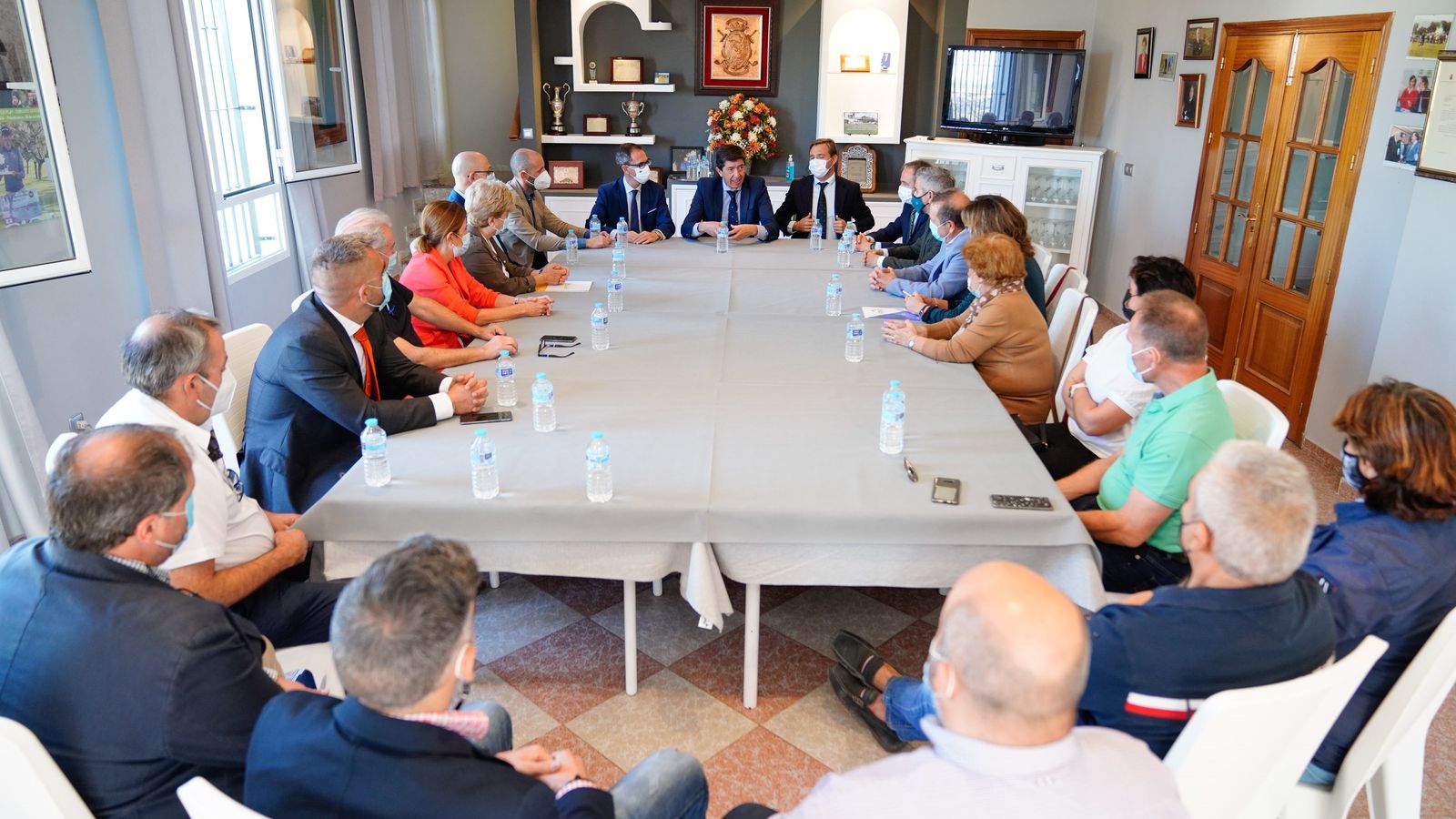 Reunión con los empresarios en Pozoblanco.