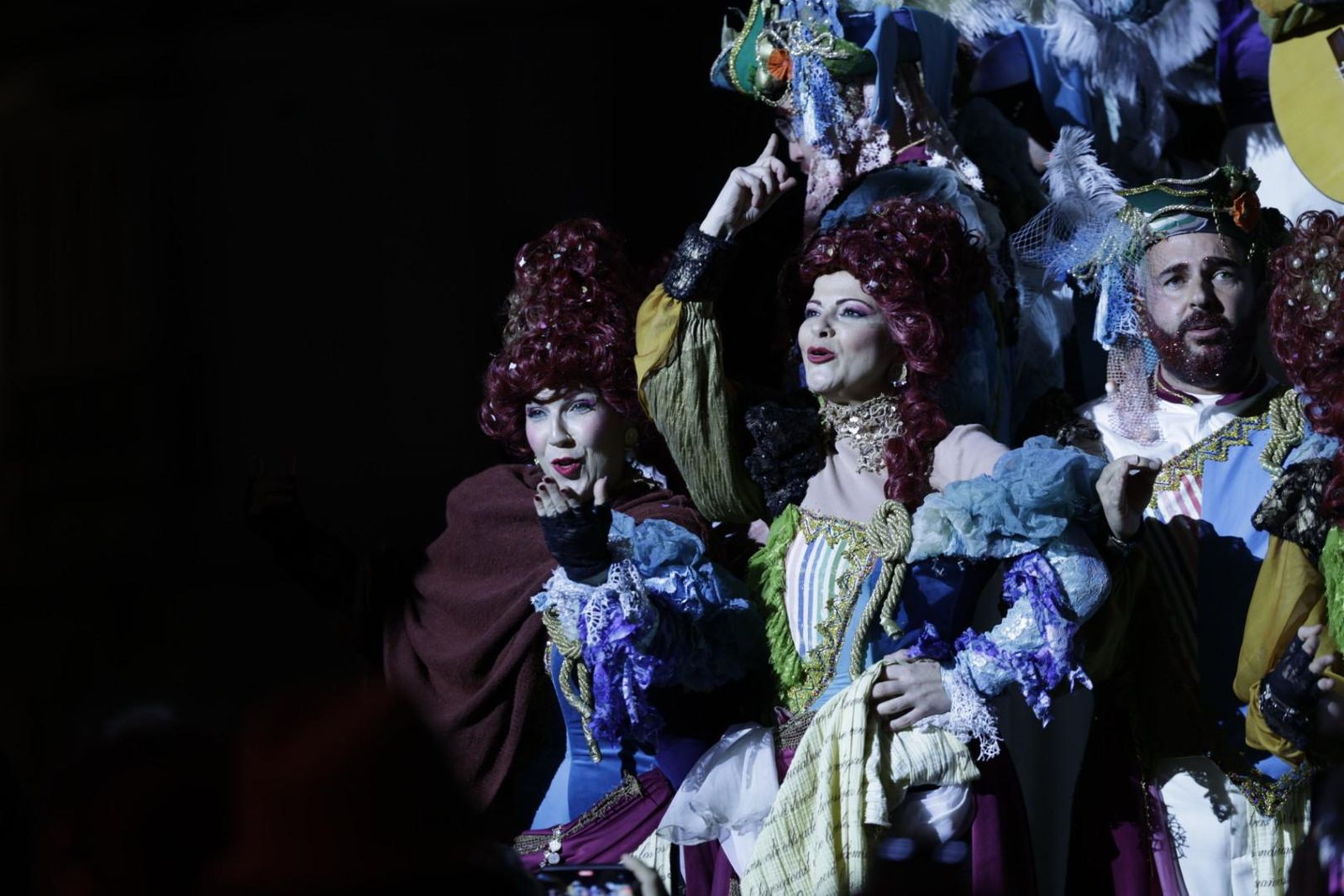 Cortejo, acto y quema del Dios Momo del Carnaval de Cádiz 2026