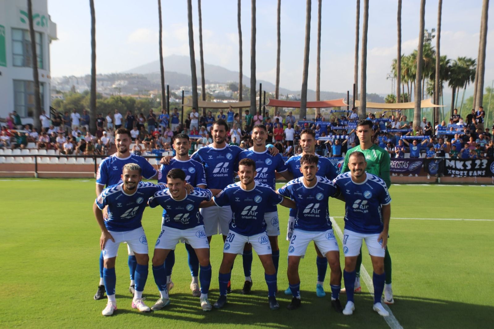 Formación del Xerez DFC en Marbella.