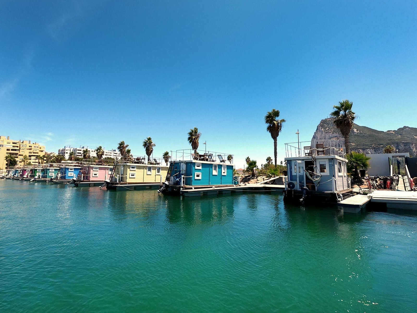 El hotel Boat House, en La Línea.