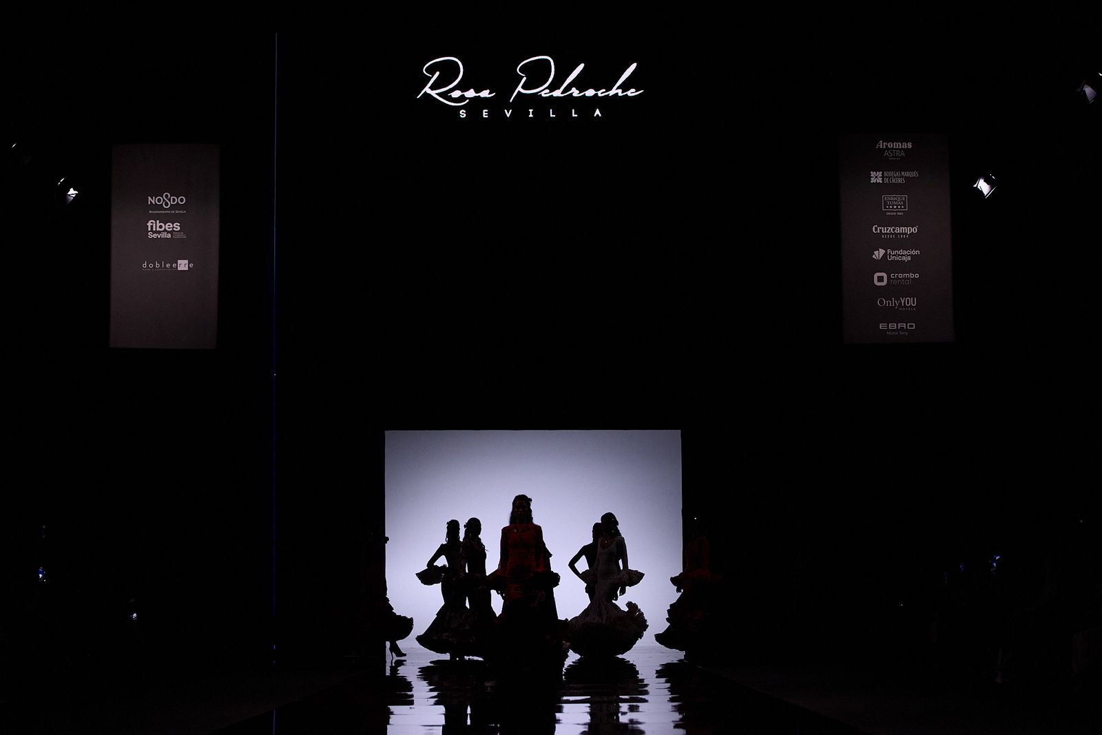 El desfile de Rosa Pedroche  en Simof 2026, todas las fotos