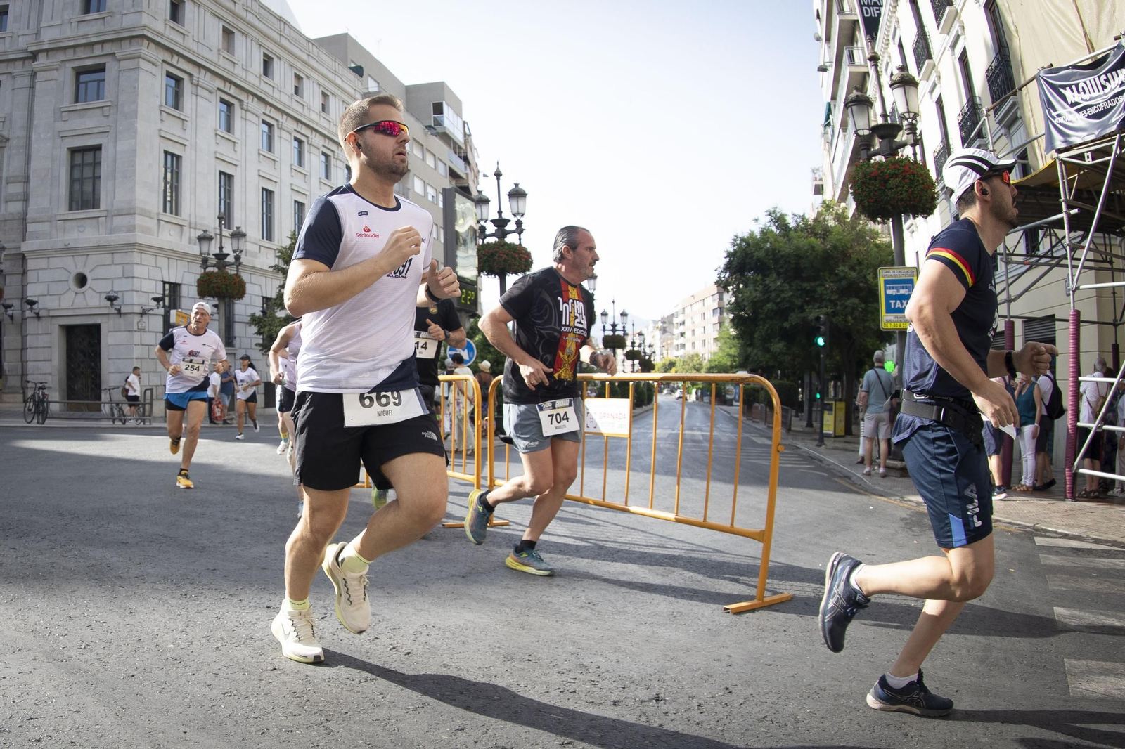 Encuéntrate en la Carrera 091 de Granada