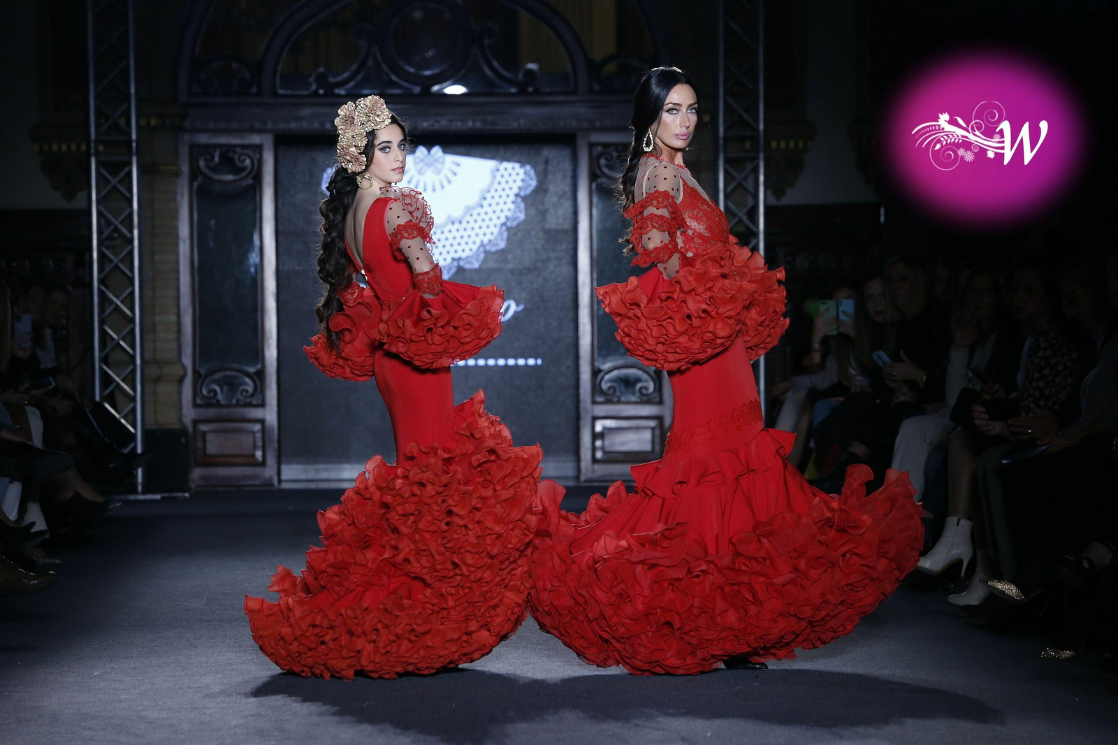 El abanico artesanía expone su colección 2020 en un desfile en We Love Flamenco, todas las fotos