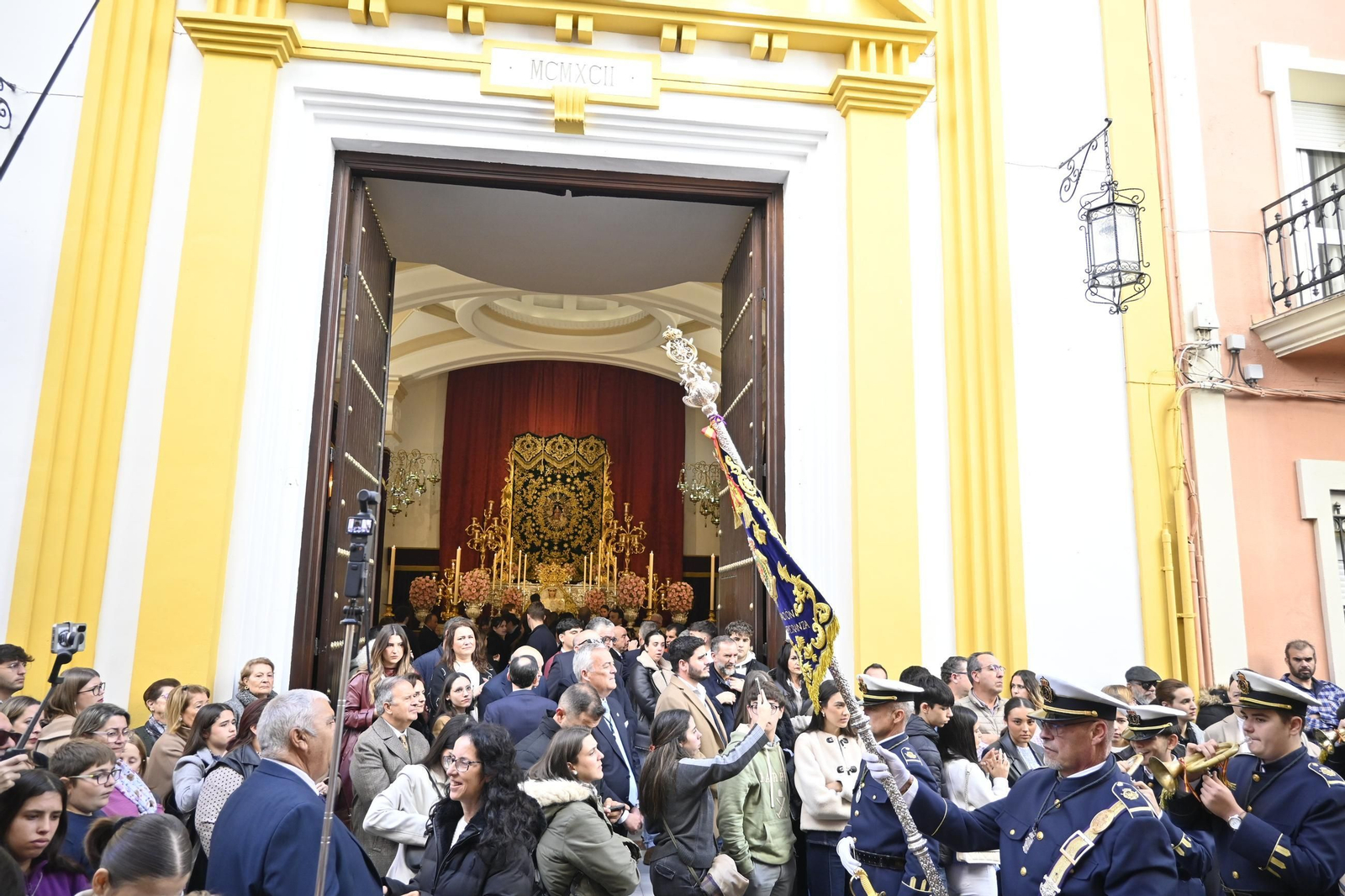Concierto de la banda de Expiración y Salud en la Iglesia Esperanza, en imágenes