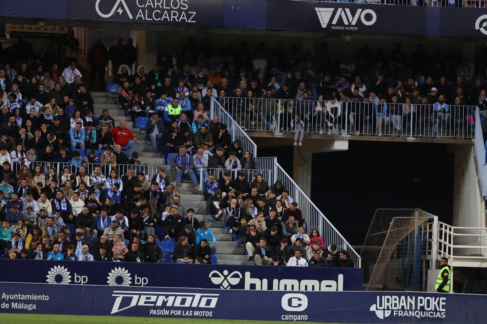 Búscate en las gradas de La Rosaleda en el Málaga-Levante