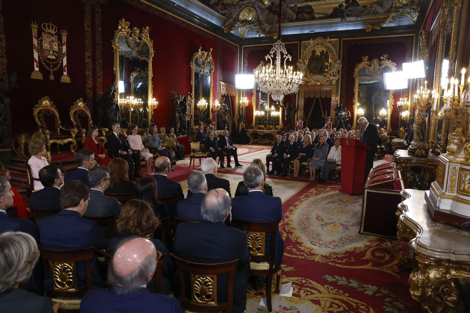 Acto central del 50 aniversario de la restauración de la monarquía