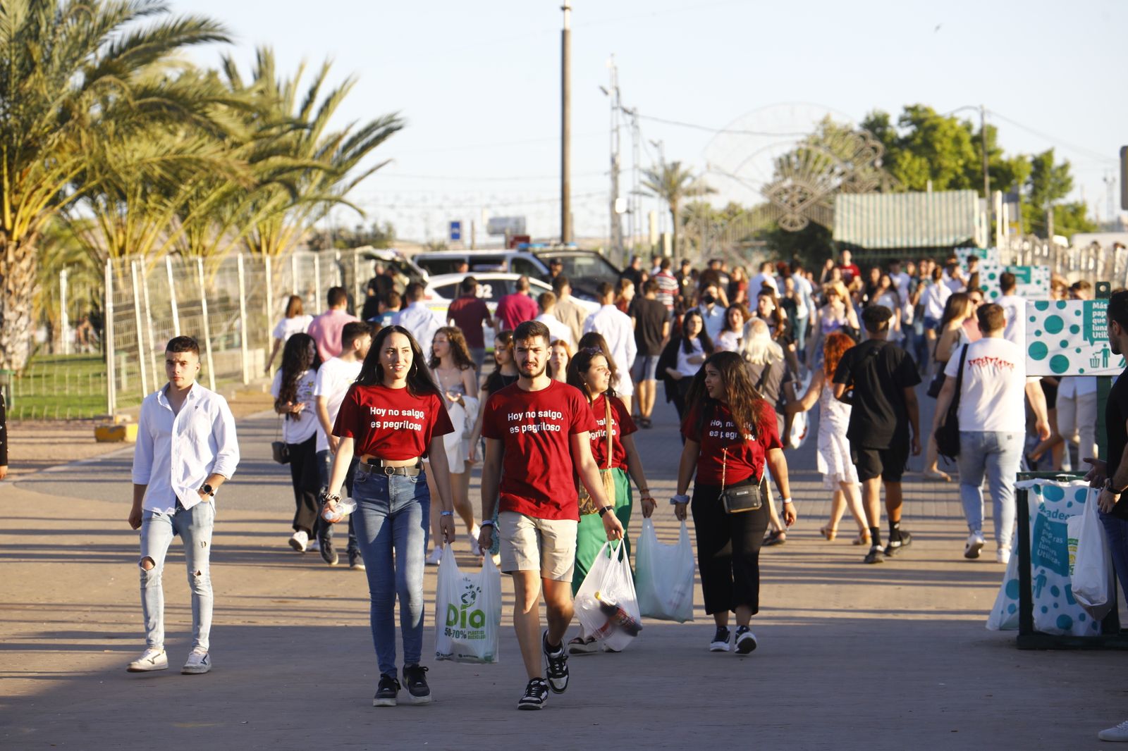 Feria de Córdoba: Las imágenes del botellón multitudinario, en imágenes