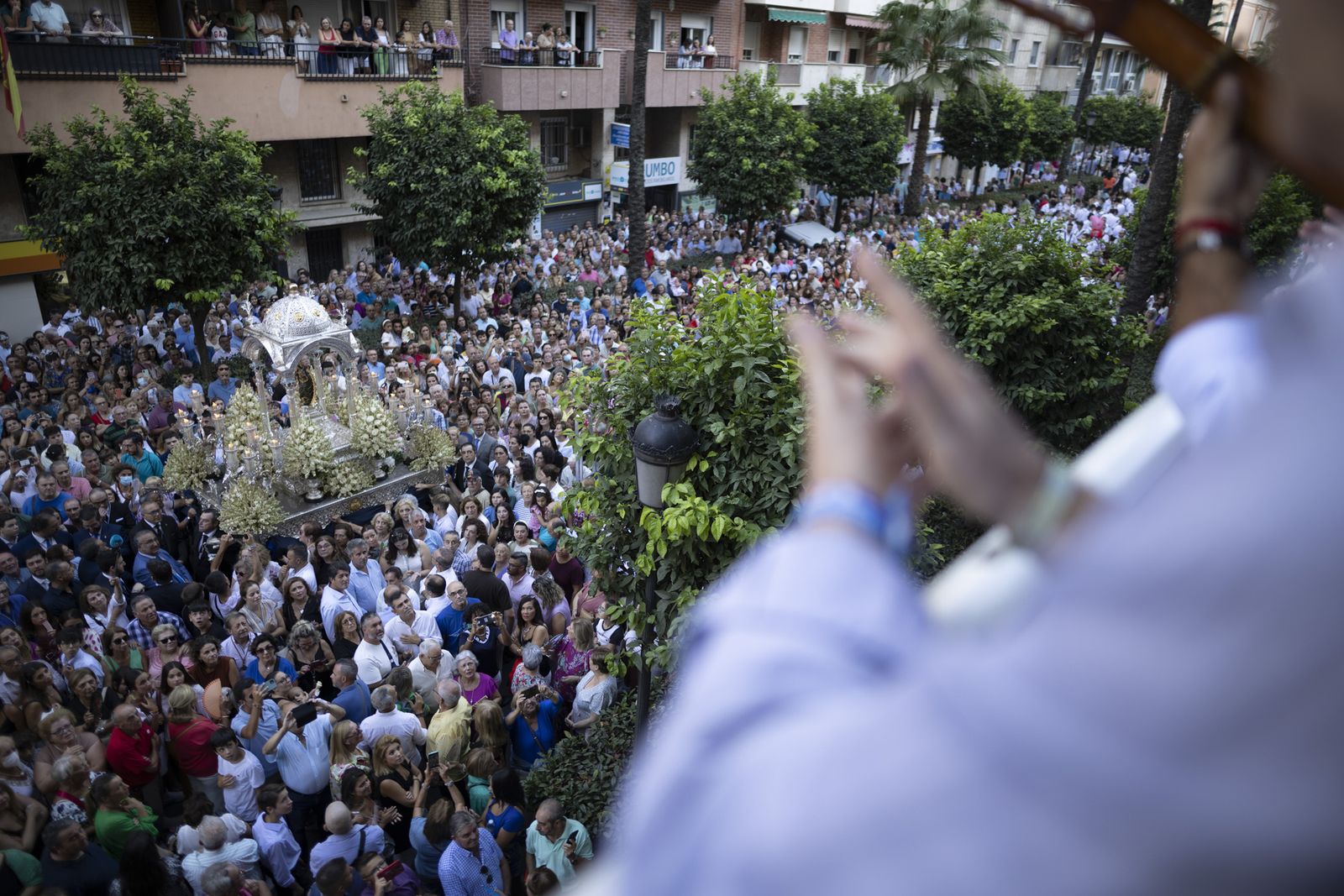 Imágenes de la salida de la Virgen de la Cinta desde la Catedral hacia el Santuario