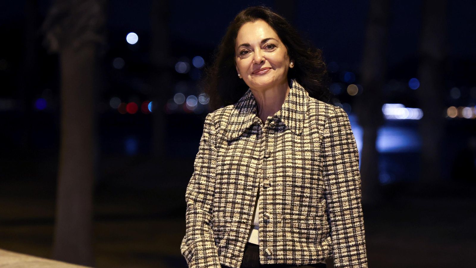 Corpas, en el paseo marítimo.