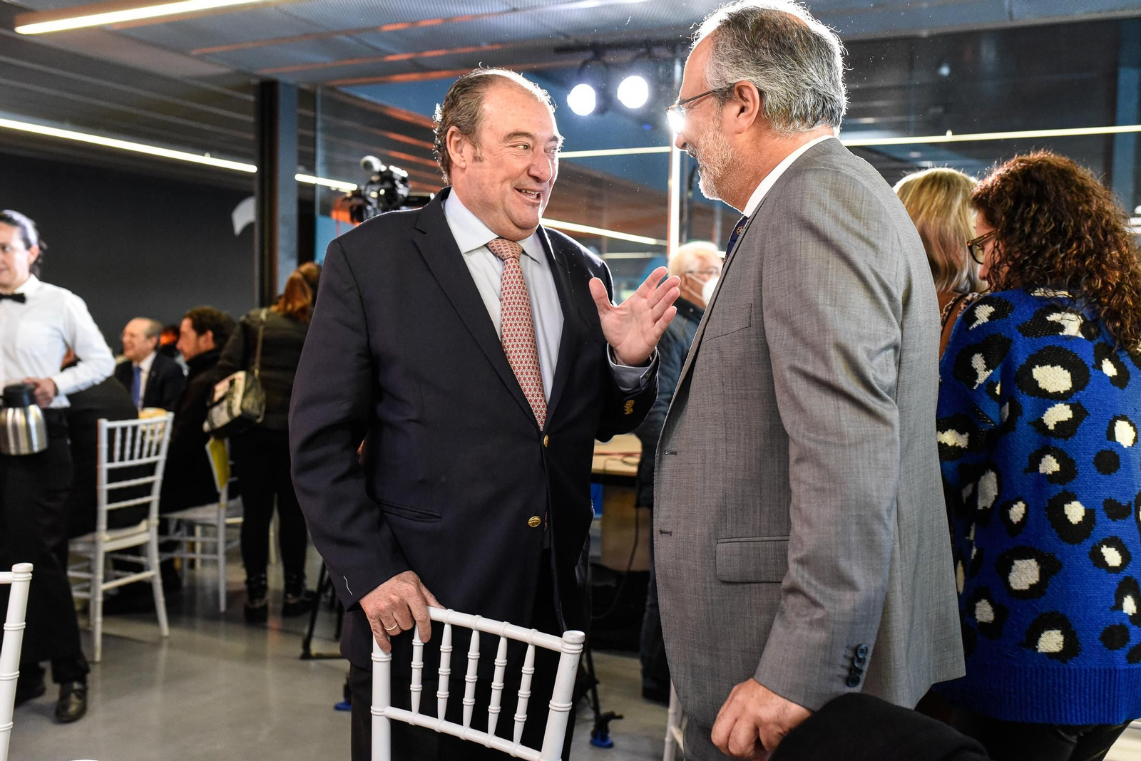 Imágenes de los asistentes al Desayuno Coloquio "Economía azul, claves para el desarrollo sostenible" organizado por el Grupo Joly