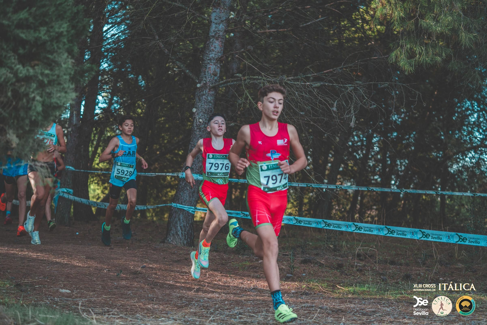 Búscate en las fotos del Cross de Itálica 2025 | 7