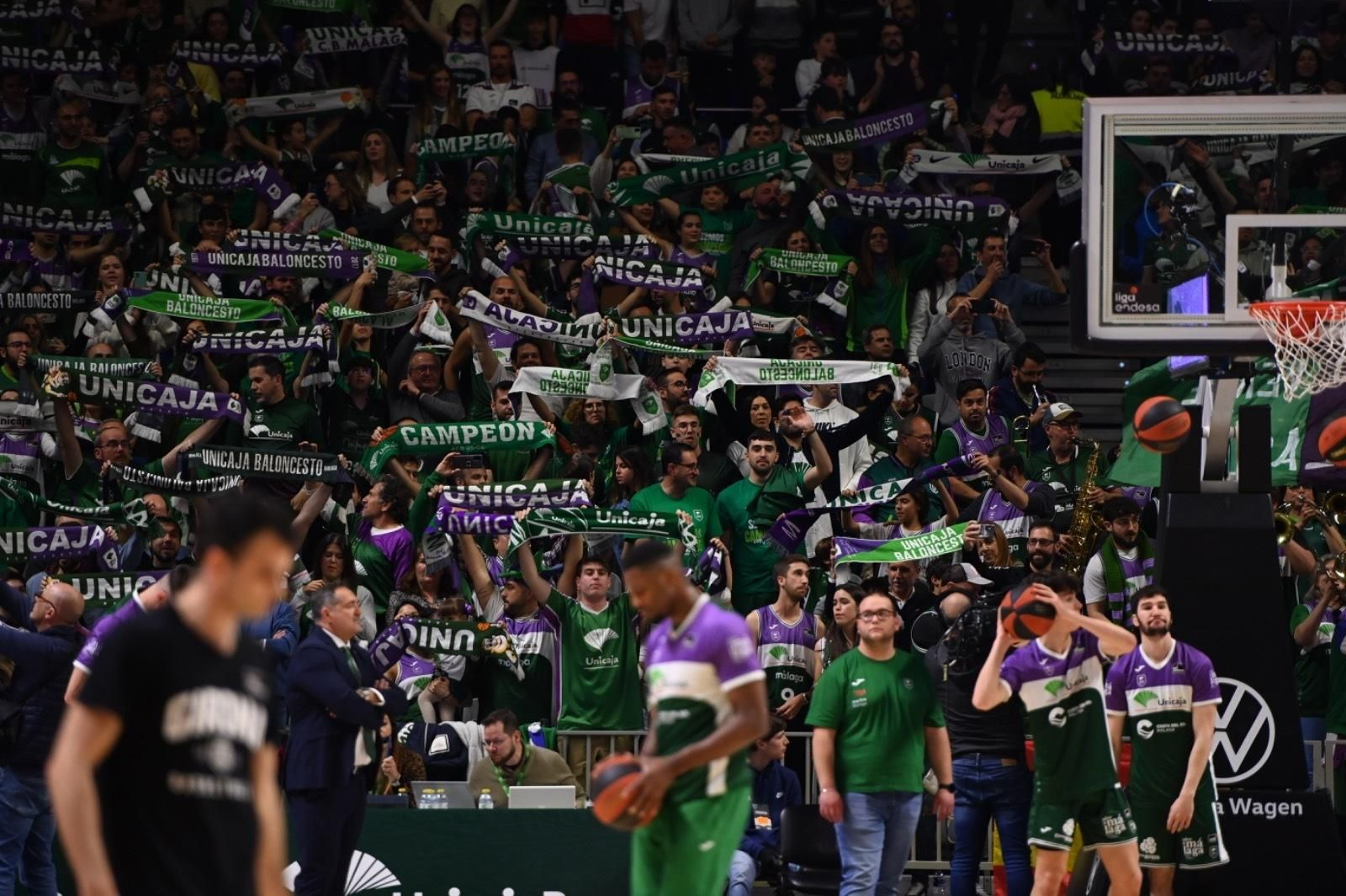 La fiesta por el título de Copa en el Carpena, en fotos