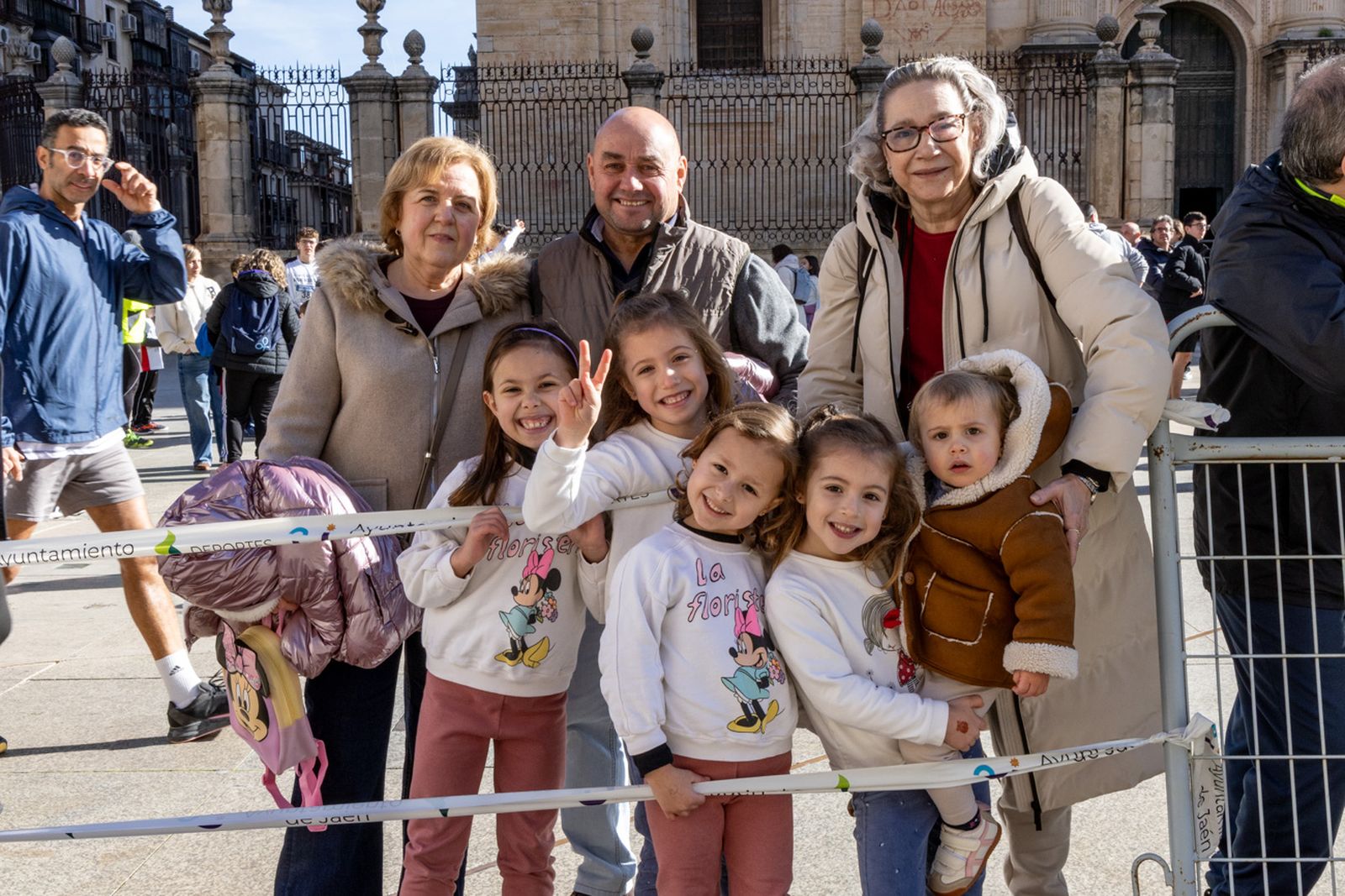 En imágenes: deporte y solidaridad se dan la mano en la VI Carrera-Caminata de la Hermandad de la Buena Muerte (1)