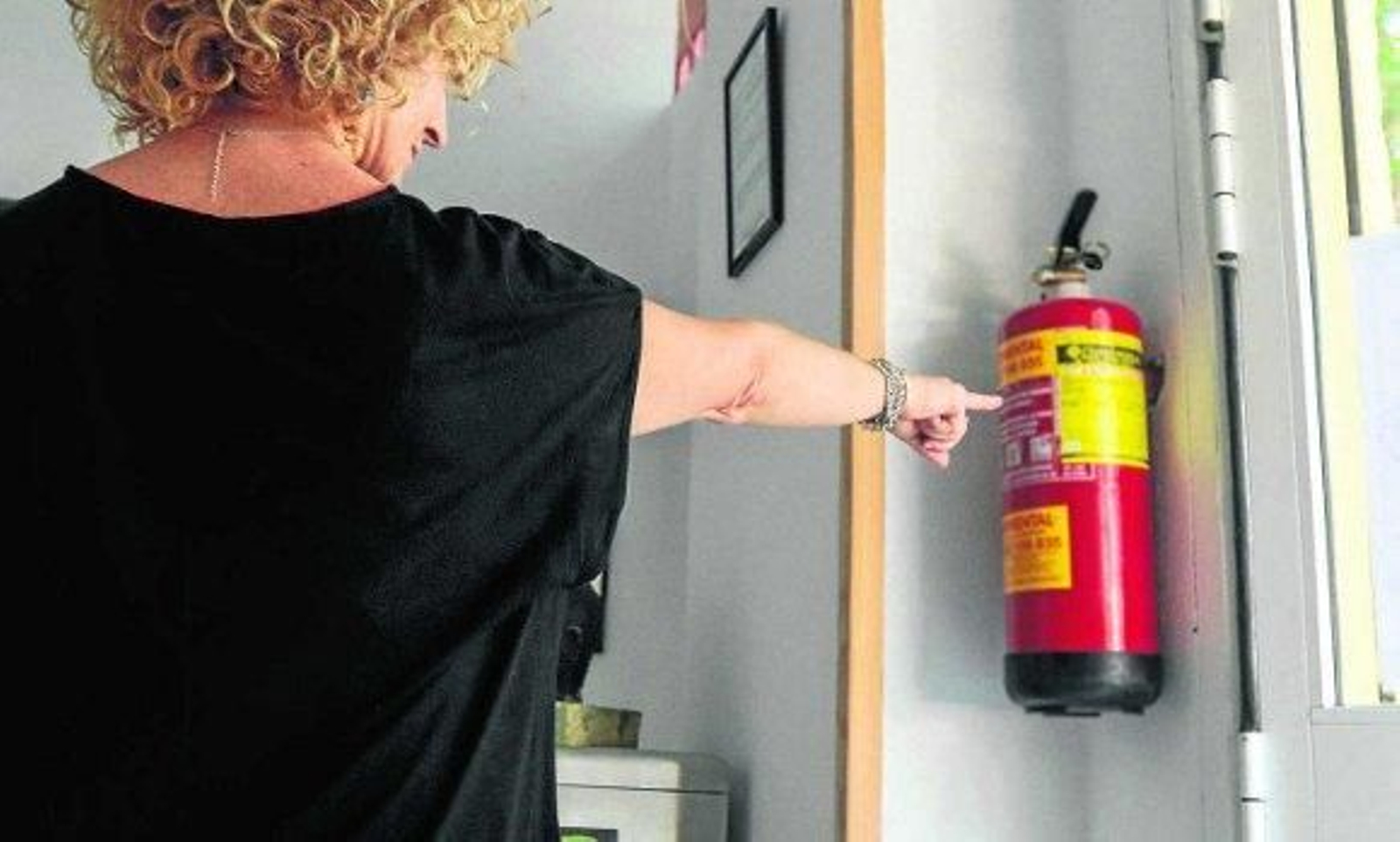 Denuncian una nueva estafa en la revisión de los extintores