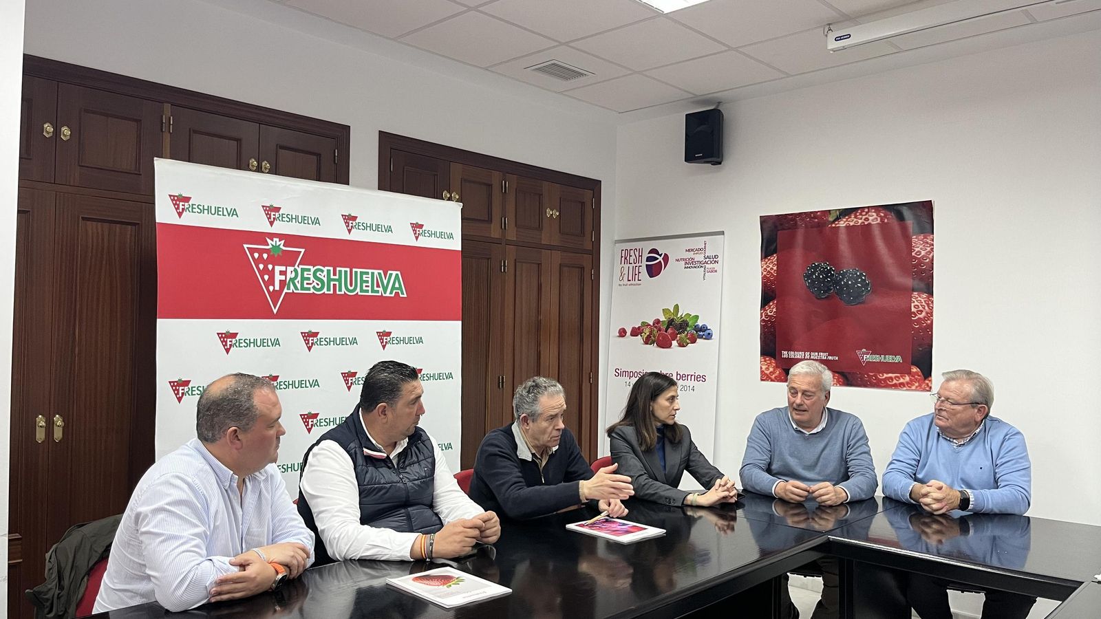 Reunión de la Plataforma Agua para todos.