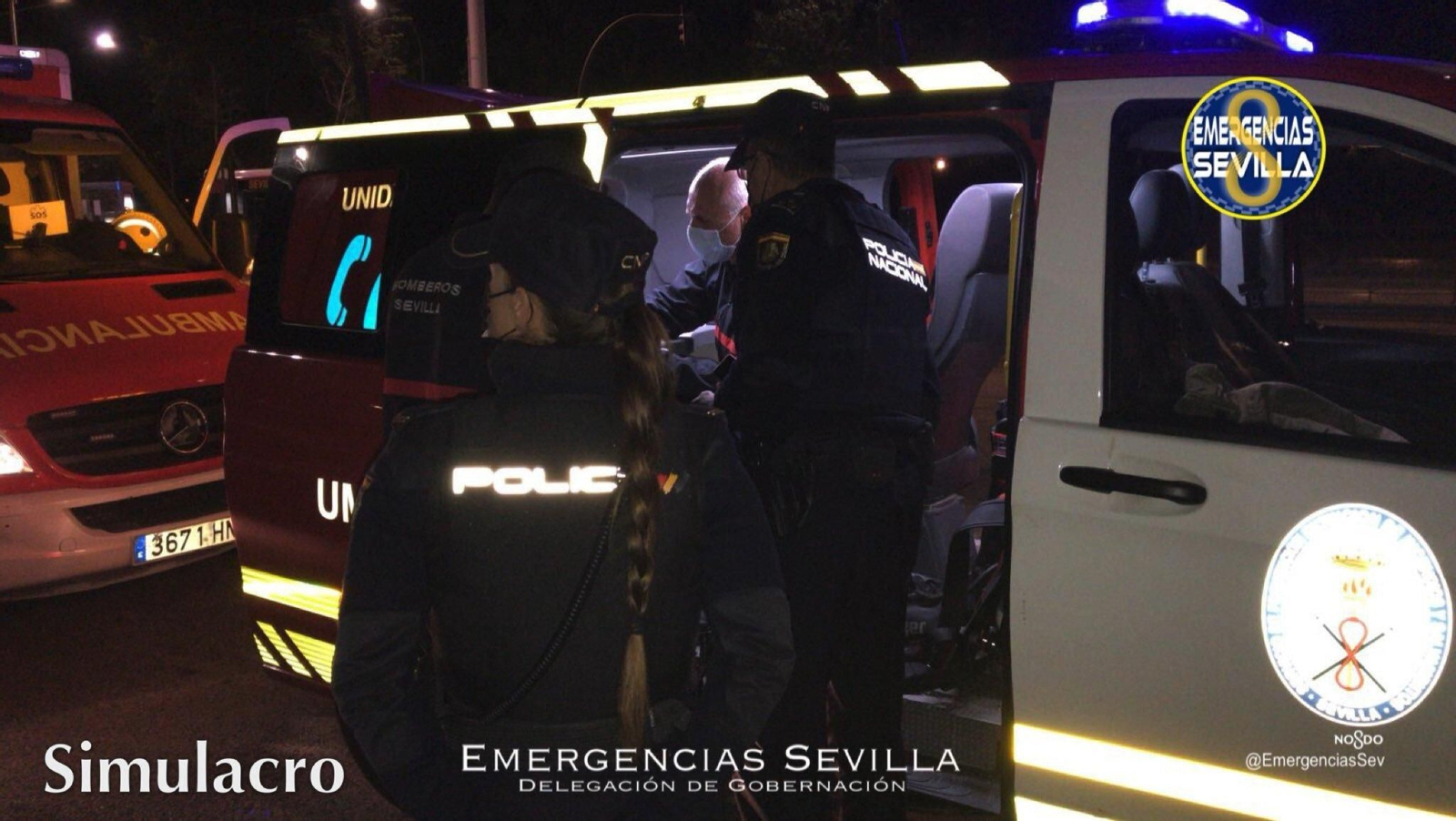 Las imágenes del simulacro de incendios de los Bomberos en el Metro de Sevilla