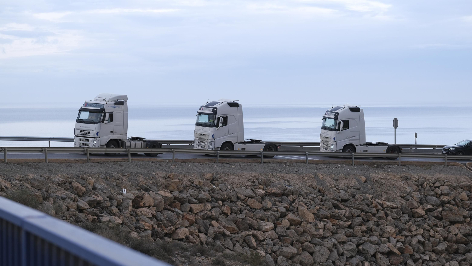 Fotogalería de la protesta de los camioneros de Almería
