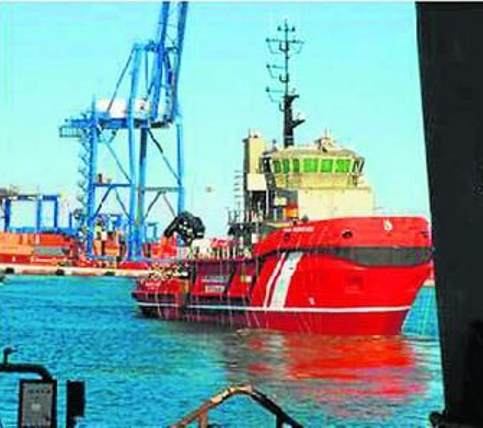 Nuevo buque de Salvamento Marítimo que opera en Alborán. Nuevo buque de Salvamento Marítimo que opera en Alborán.