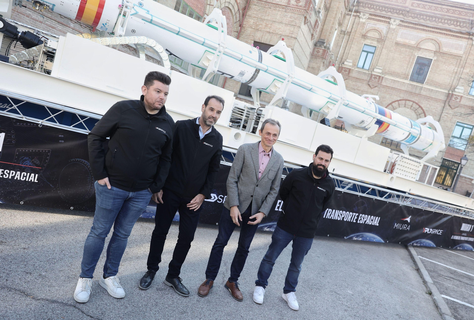 Las imágenes de la presentación del 'Miura 1'