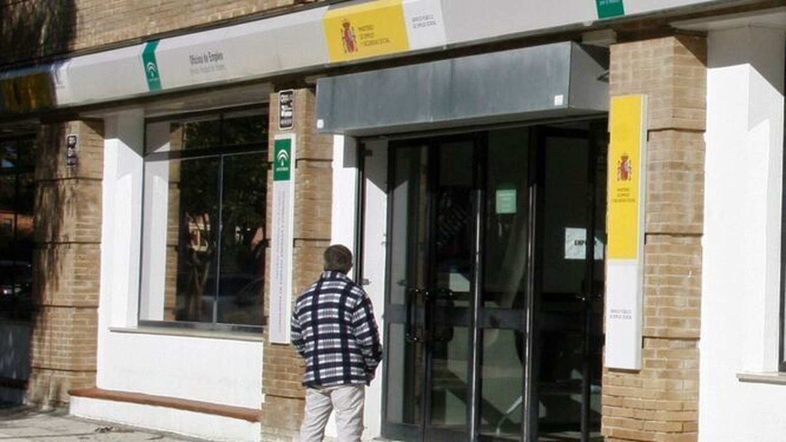 Las cifras de desempleo en El Puerto siguen vinculadas a la estacionalidad.