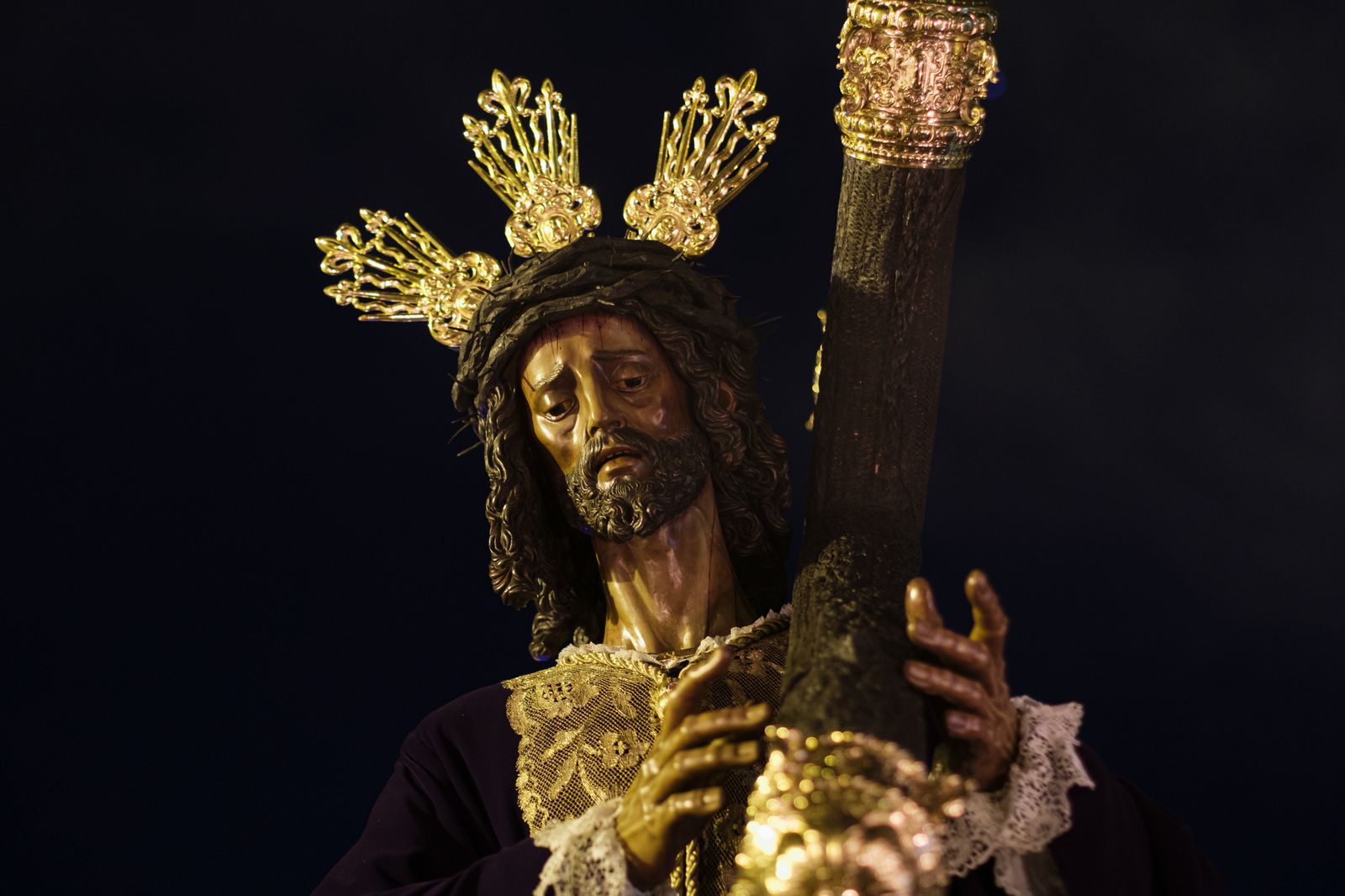 Las imágenes de la procesión del Cristo de la Bondad de San Leandro