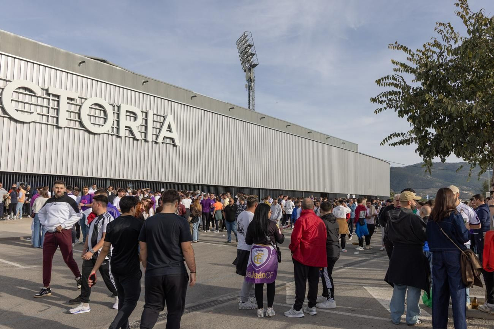Real Jaén 0-1 Linares Deportivo: las mejores imágenes del clásico provincial