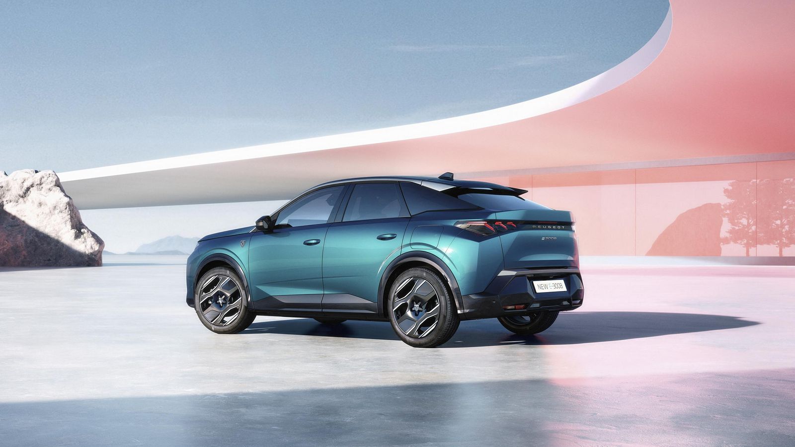 Hay dos capacidades de baterías distintas para el e-3008: una, para la versión de tracción delantera menos potente y la de tracción total; otra para la variante de único motor y mayor potencia.