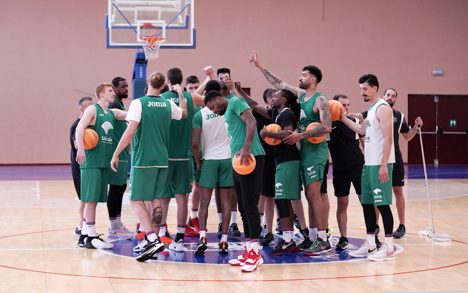 El Unicaja prepara la Final Four de la Basketball Champions League