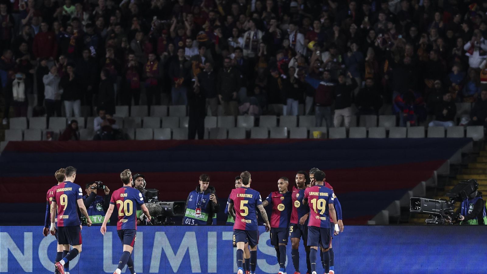 Las fotos del Barcelona-Benfica